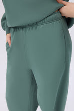 Mid Rise Oversized Jogger thumbnail 11