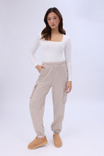 Jogger cargo taille haute thumbnail 15