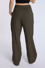 Linen-Blend Tailored Pants thumbnail 16