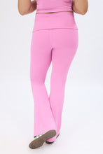 Super Smooth Fold-Over Flare Pocket Leggings thumbnail 3