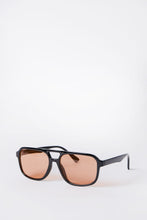 Aviator Sunglasses thumbnail 1