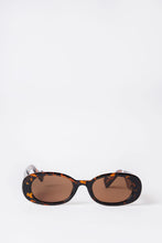 Oval Sunglasses thumbnail 2