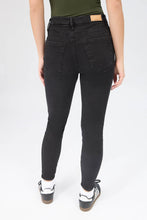 High Rise Curvy Jegging thumbnail 2