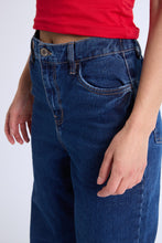 Super High Rise Comfort Waistband Baggy Jeans thumbnail 3