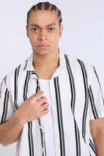 Poplin Striped Short Sleeve Button-Up Shirt thumbnail 2