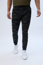 Slim Jogger thumbnail 34