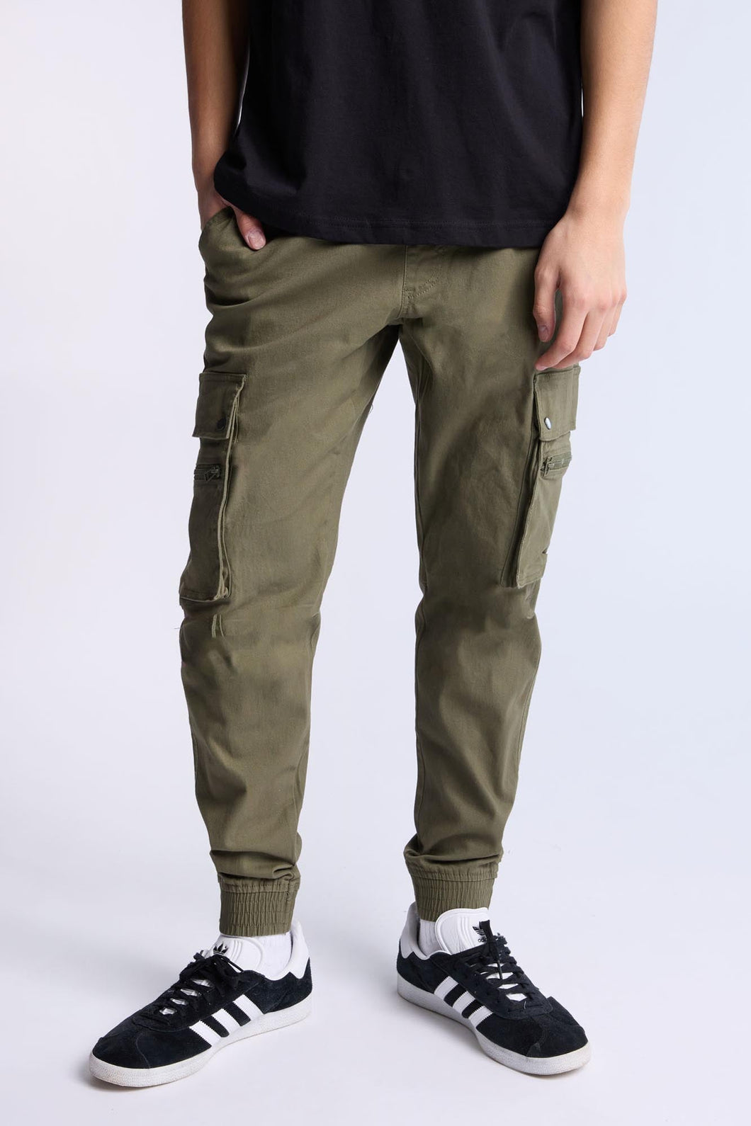 Lt Green