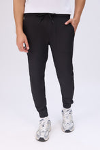 Traveler Jogger thumbnail 2