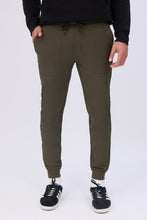 Traveler Jogger thumbnail 18