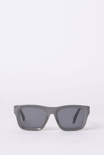 Thick Frame Wayfarer Sunglasses thumbnail 6