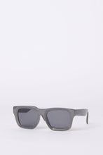 Thick Frame Wayfarer Sunglasses thumbnail 5