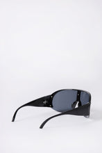 Goggle-Style Sunglasses thumbnail 3