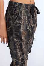 High Rise Twill Cargo Jogger thumbnail 20