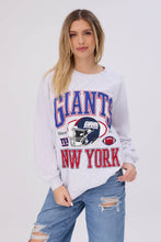 New York Giants Graphic Crew Neck Sweatshirt thumbnail 1