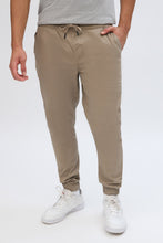 AERO Relaxed Twill Jogger thumbnail 5