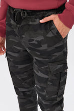 Relaxed Cargo Twill Jogger thumbnail 17