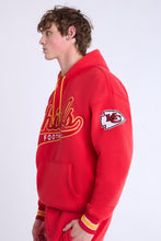 Kansas City Chiefs Graphic Chenille Applique Hoodie thumbnail 4