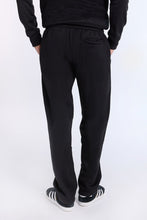 Chicago Bulls Graphic Straight Leg Sweatpants thumbnail 3