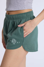 AERO Retro Shorts thumbnail 18
