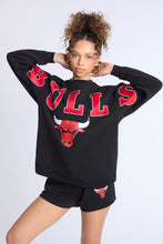 Chicago Bulls Graphic Crew Neck Oversized Sweatshirt thumbnail 1