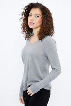 T-shirt gaufré manche longue col en V thumbnail 13