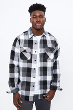 North Western 2 Pocket Plaid Flannel thumbnail 2