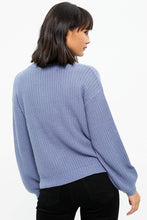 Pull col roulé à manches bouffantes thumbnail 12