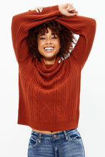 Pull col roulé à manches bouffantes thumbnail 16