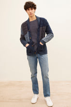 Cardigan en tricot à mailles mixtes boutonne? thumbnail 4