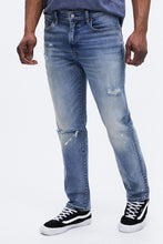 Jean droit sport 410 thumbnail 2