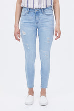 Mid Rise Nova Super Skinny Jean thumbnail 2