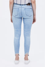 Mid Rise Nova Super Skinny Jean thumbnail 5