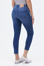 High Rise Bridgette Skinny Jean thumbnail 4