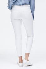 Mid Rise Ava Skinny Jean thumbnail 4