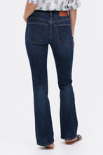 Mid Rise Ava Boot Jean thumbnail 4