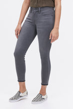 Mid Rise Ava Skinny Jean thumbnail 2