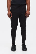 Tech Fleece Jogger thumbnail 3