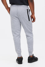 Tech Fleece Jogger thumbnail 18