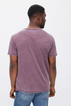 T-shirt délavé effet usé à col cranté thumbnail 8