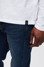 T-shirt à manches longues en coton Slub à col boutonné thumbnail 6