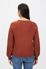 Chandail à enfiler en tricot torsadé thumbnail 14