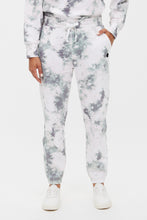 Classic Jogger thumbnail 21