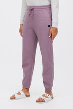 Classic Jogger thumbnail 26