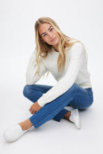 Mid Rise Sweet Straight Jean thumbnail 3