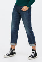 Mid Rise Boy Jean thumbnail 2