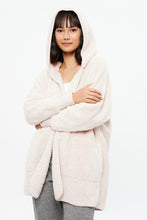 Peignoir ouvert en peluche thumbnail 12