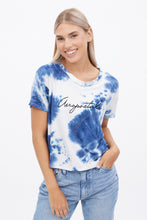 T-shirt teint noué coupe court carré super doux à imprimé graphique cursif Aéropostale thumbnail 1