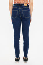 Seriously Stretchy Super High Rise Jegging thumbnail 4
