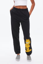 Garfield Graphic Boyfriend Jogger thumbnail 2