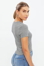Petit t-shirt à bordure ondulée thumbnail 8